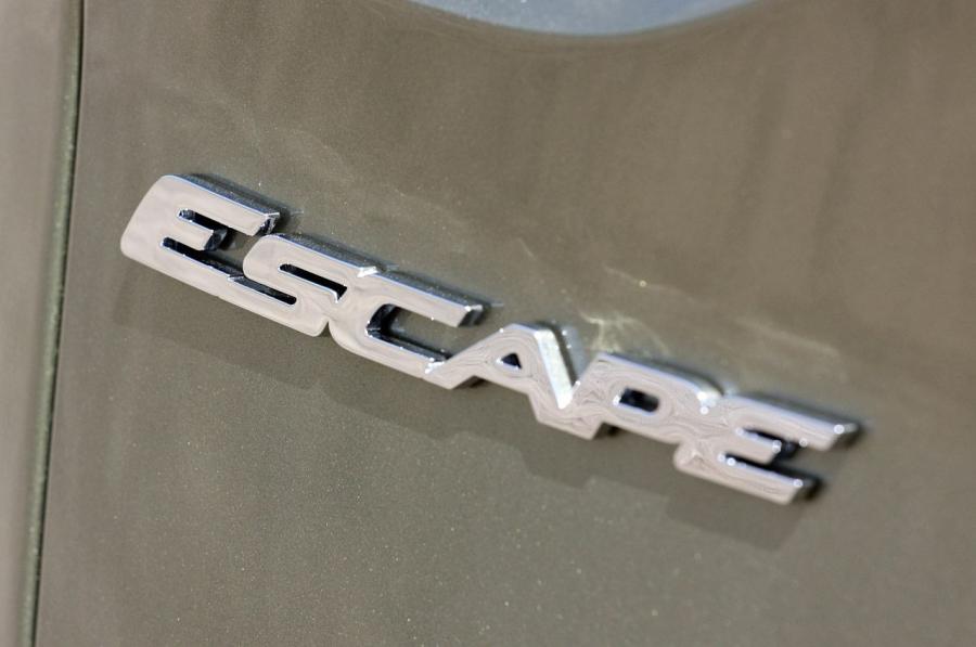  Ford Escape 2013 года  (фото 78 из 222)